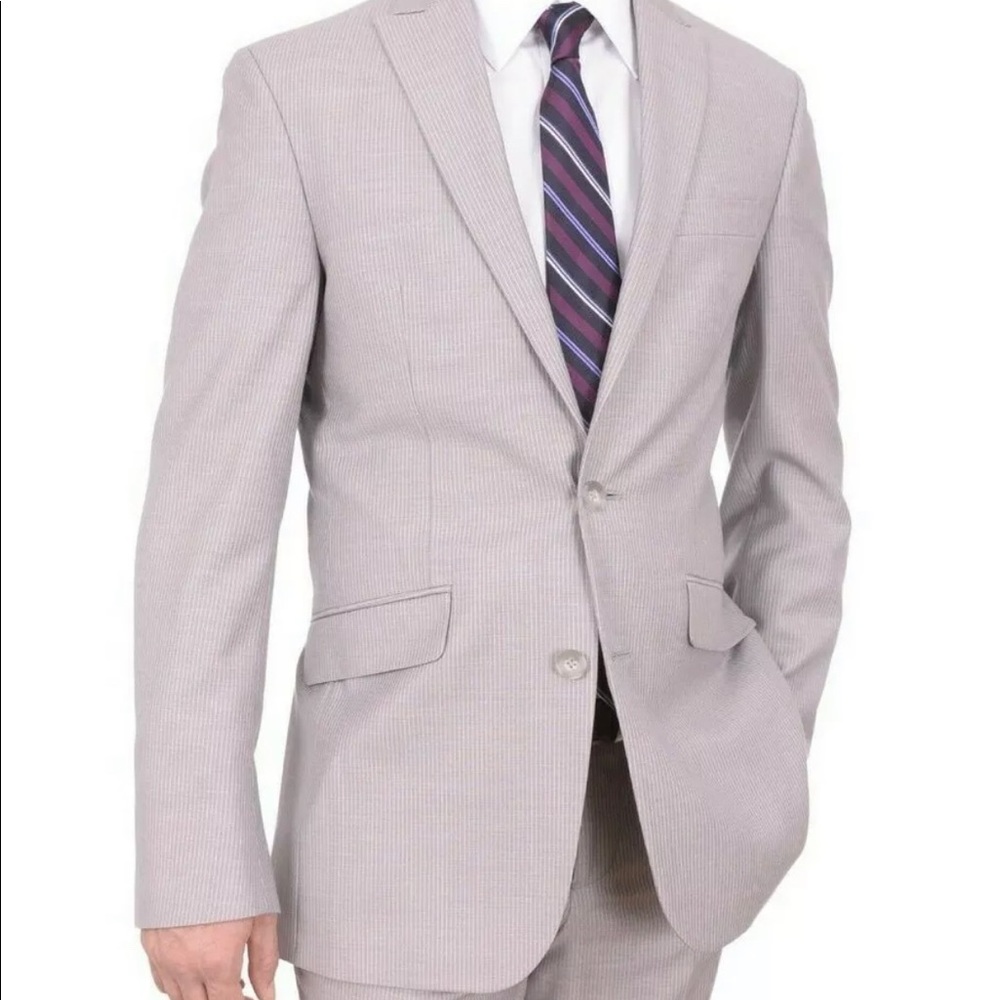 Kenneth Cole Reaction Two Button Gray Striped Mens' Blazer Sportcoat 40s (NWT)